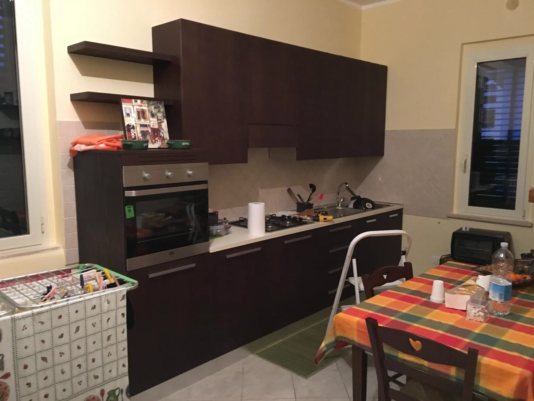 Cucina in rovere finitura wengè